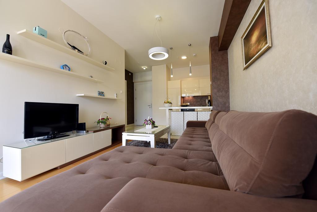 Luxury Apartments Mia บุดวา ภายนอก รูปภาพ