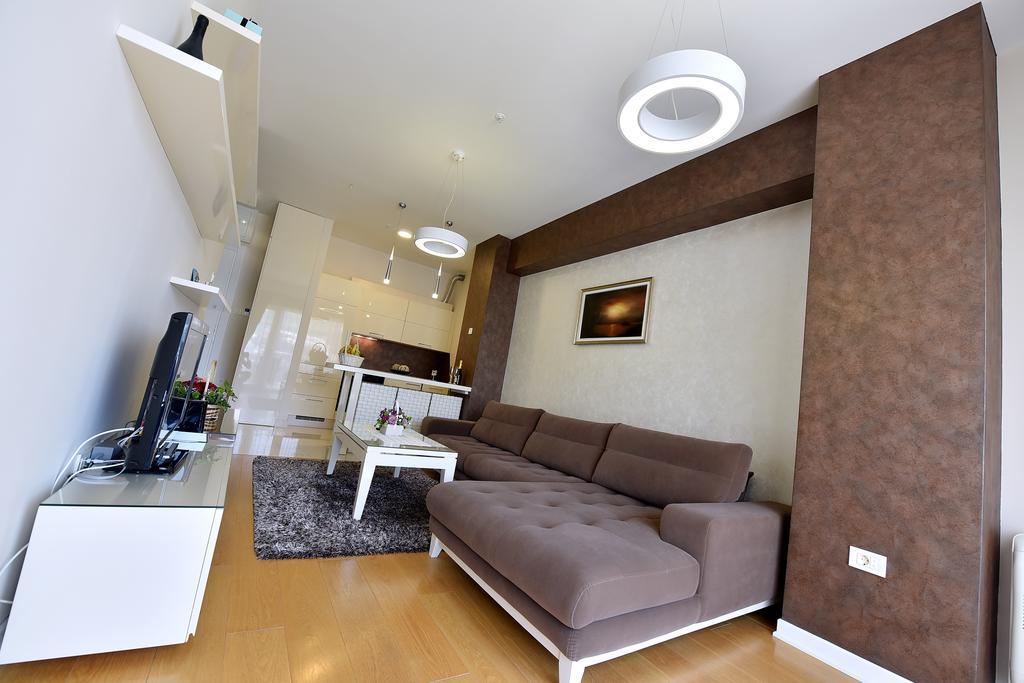Luxury Apartments Mia บุดวา ภายนอก รูปภาพ