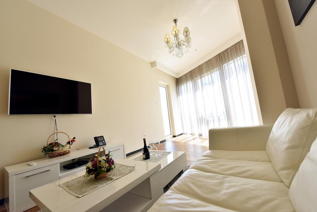Luxury Apartments Mia บุดวา ภายนอก รูปภาพ