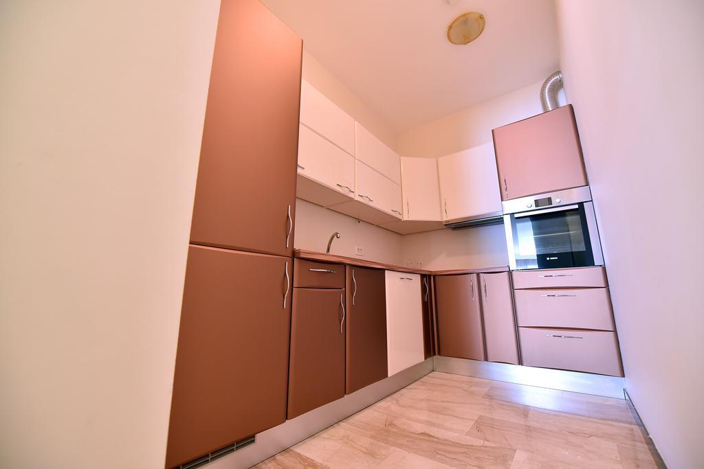 Luxury Apartments Mia บุดวา ภายนอก รูปภาพ