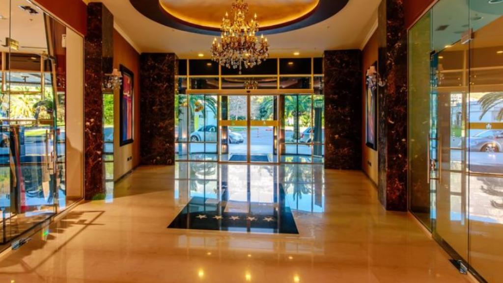 Luxury Apartments Mia บุดวา ภายนอก รูปภาพ